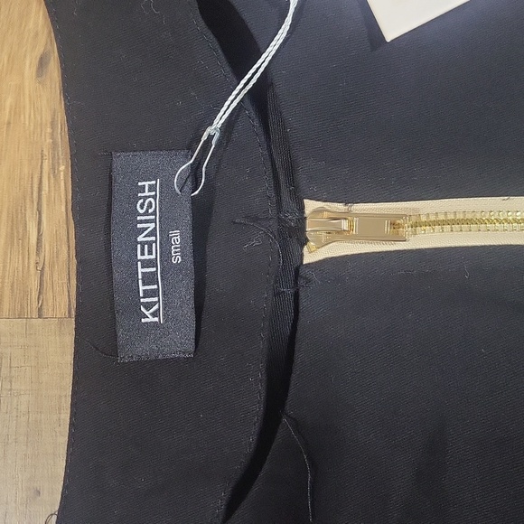 KITTENISH Dria Black Exposed Gold Tone Zipper Mini Dress - Picture 4 of 11